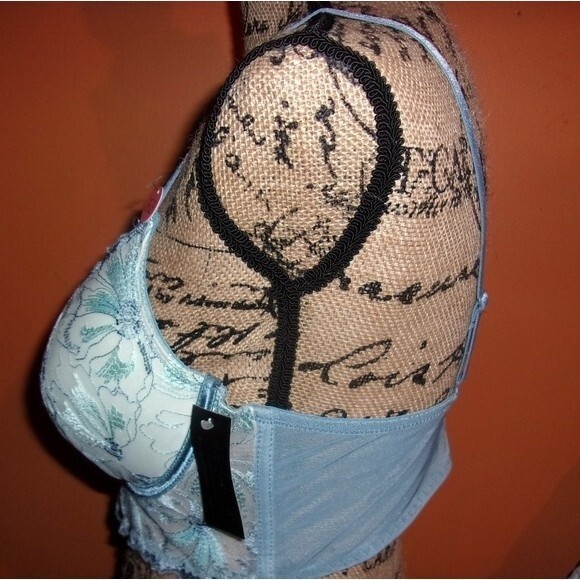 Youmita Blue Floral Embroidery Longline 34B Bra NWT - Picture 4 of 9
